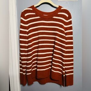 Old navy sweater